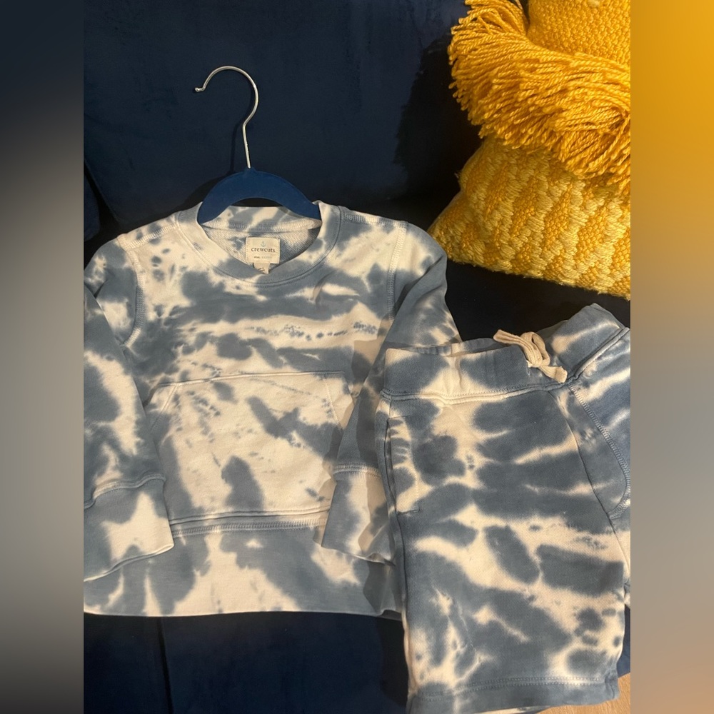 J-crew, tie dye boy toddler set size XXX (2-3T)